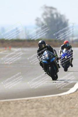 media/Sep-20-2025-TrackDaz (Sat) [[27f0cde673]]/B Group/220pm (Turn 9)/